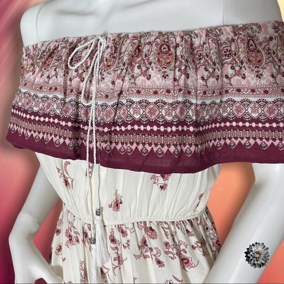 NWOT Off the Shoulder Maxi by Iris Liberty Floral Size Small Cottagecore - Picture 7 of 15